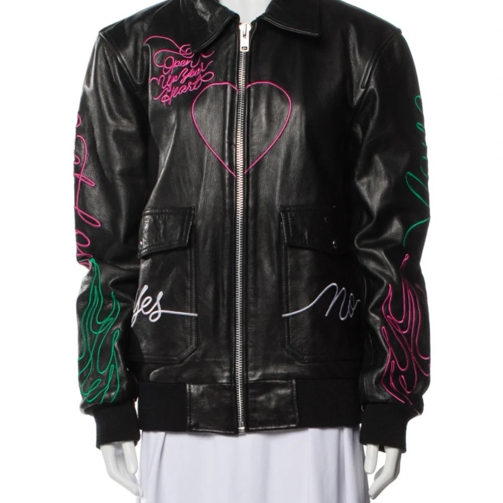UNDERSTATED LEATHER Jacket with Pink Heart Embroidery “WONT BACK DOWN”🥷🤍 - Picture 4 of 10